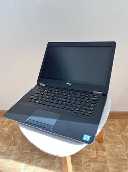 Notebook 14" DELL.Intel i5-6300U 2x2,40GHz.8gb ram.120g SSD - 4