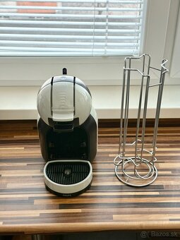 Kavovar Dolce Gusto + stojan na kapsule - 4
