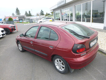 Renault megane 1,4i 1997 - 4