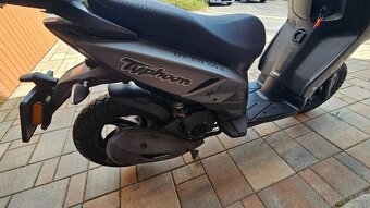 Piaggio new typhoon 125 - 4
