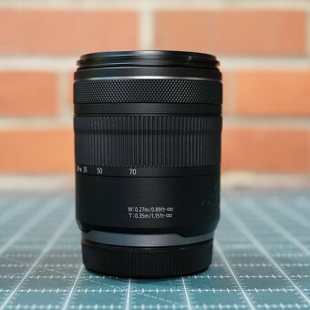Canon RF 28-70 mm f/2,8 IS STM - 4