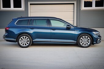 Volkswagen Passat R-line 2.0TDI 4x4 147kw Webasto DCC ACC - 4