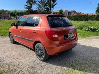 Predám škoda fabia 1.2HTP rok výrobi 2008 - 4