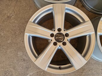 Mercedes 5x112 R18-Pneu Mam - 4