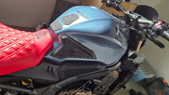 Honda CB650R | ABS | Trakcna kontrola | Quickshifter - 4