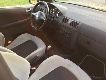 Škoda Fabia RS Black-1.9TDi 96Kw + chip ,Xenon,ťažné - 4
