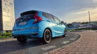 HONDA JAZZ 1.5 i-VTEC DYNAMIC - 1.majiteľ - 4