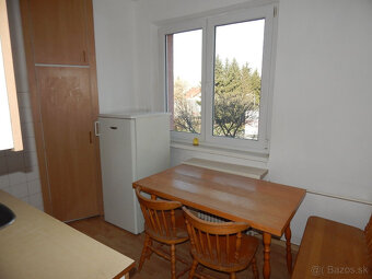 SPEKTRUM REALITY- Na Predaj 2.5 -izbový byt, 56 m2, okres Pr - 4