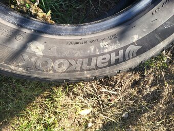 Zimné pneu 235/55 R17 - 4