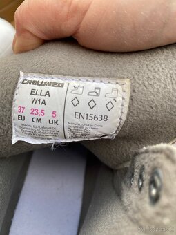 Dámske vs. detské korčule - 4