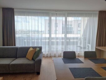 PRENÁJOM - 3 izbový byt Nitra – Piesková ulica, RIVIERA NITR - 4