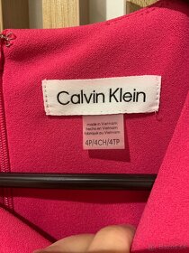 Luxusné business šaty Calvin Klein - 4