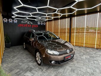 Volkswagen Golf Variant 2.0 TDI Highline - 4
