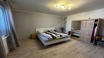 Na predaj rodinný dom s veľkým pozemkom - 4