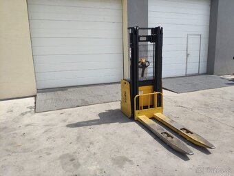 Yale MS14, nosnosť 1 400 kg, vidly dlhé 150 cm - 4