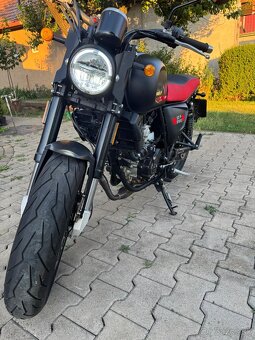 SWM Outlaw 125 - 4
