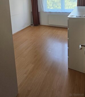 Plavajuca podlaha - bukove laminatove parkety 50-60 m2 - 4