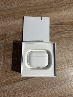 AirPods pro 2 - 4