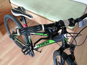26 trek - 4