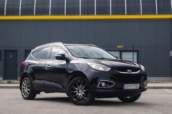 Hyundai ix35 2.0 CRDi VGT Premium 4x4 A/T /AJ NA SPLATKY/ - 4