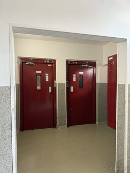 Exkluzívne na predaj 3 izbový byt Furdeková - 4