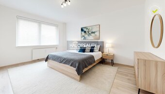 HALO reality - Predaj, trojizbový byt Lučenec, Vajanského -  - 4