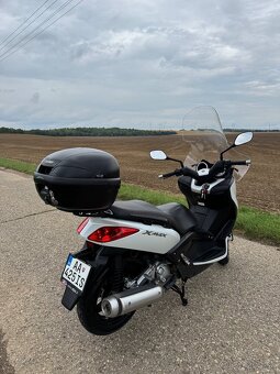 Yamaha X-max 250 YP250R (2011) - 4
