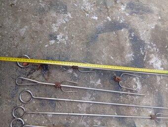 Predám tieto grilovacie vidličky 17ks - 4