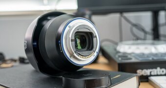 Sony Zeiss Batis 2.8/18 mm - 4