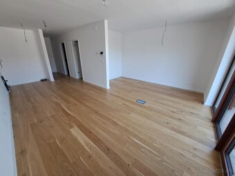 1,5 izbový byt, Bratislava - Ružinov - 4
