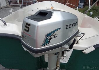 Loď 5HP+vlek veslà - 4