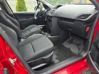 Predám Peugeot 207 1.4 benzín 150tis km - 4