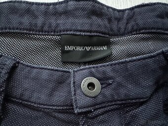 Pánske,kvalitné džínsy EMPORIO ARMANI - veľkosť 31/32 - 4