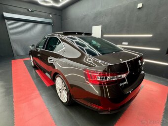 Škoda Superb 2.0TDI 140kw - 4