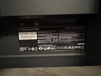 31.5" EIZO FlexScan EV3285-BK - 4