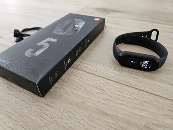 Predám Mi Band 5 – 100% stav - 4