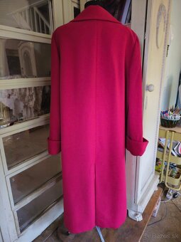 Krasny kabát Giorgio Armani - 4