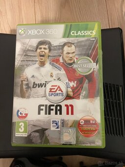 Xbox 360 + hry + 2 ovládače - 4