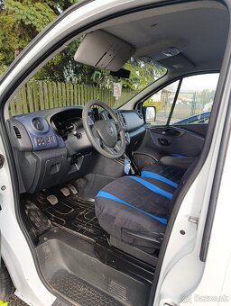 Opel Vivaro - 4