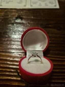 ZASNUBNY PRSTEN S BRILIANTOM - 4