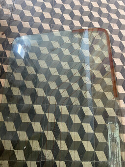 🔹 Na predaj – originálne sklo FIAT UNO - 4