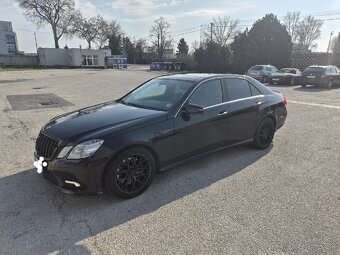 Mercedes benz 550 - 4