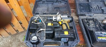 Rôzné aku uťahovačky - 4