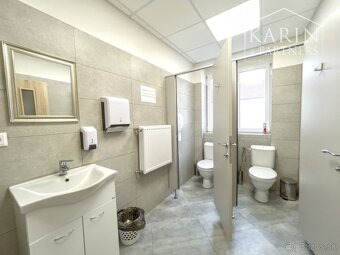 Krásna väčšia kancelária v centre 36 m2, Holíč - Nám. Mieru - 4