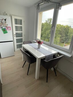 REZERVOVANÉ : Predám 2 izbový slnečný byt v blízkosti centra - 4