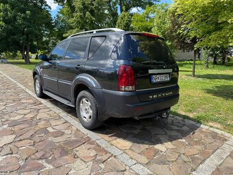 SsangYong Rexton RX 270 XDi - 4