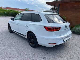 Seat Leon ST 1.6 TDI 115 Style DSG - 4