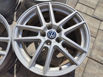 5x112 r18 hliníkové disky Volkswagen, Skoda 7Jx18ET43 - 4