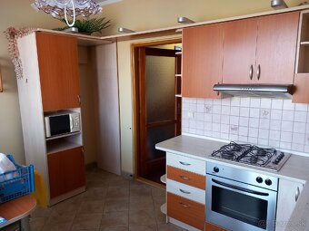 Rohová kuchynská linka - 4