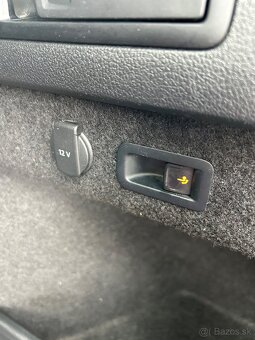 Volkswagen Passat - 4